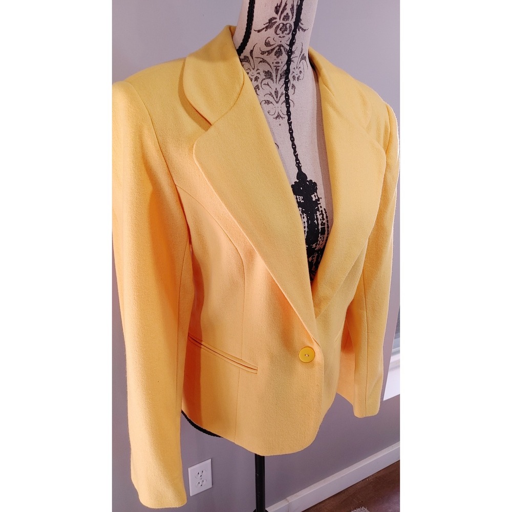 Adolfo International Vintage Yellow Wool Blazer Single Button Professional Coat